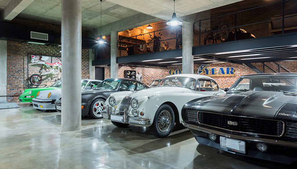 Garage