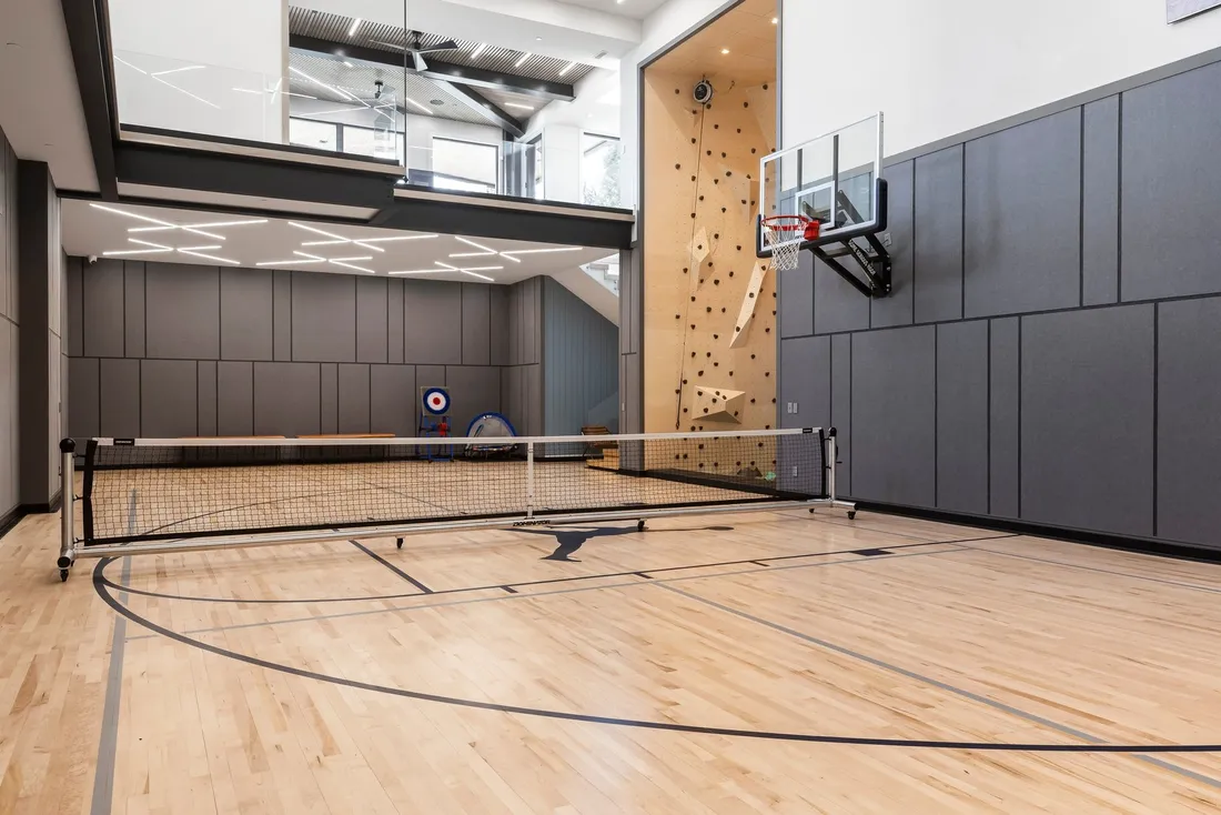 Indoor Court