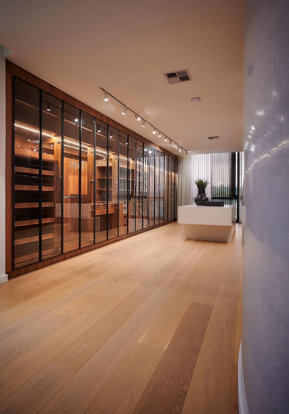 Dressing Space