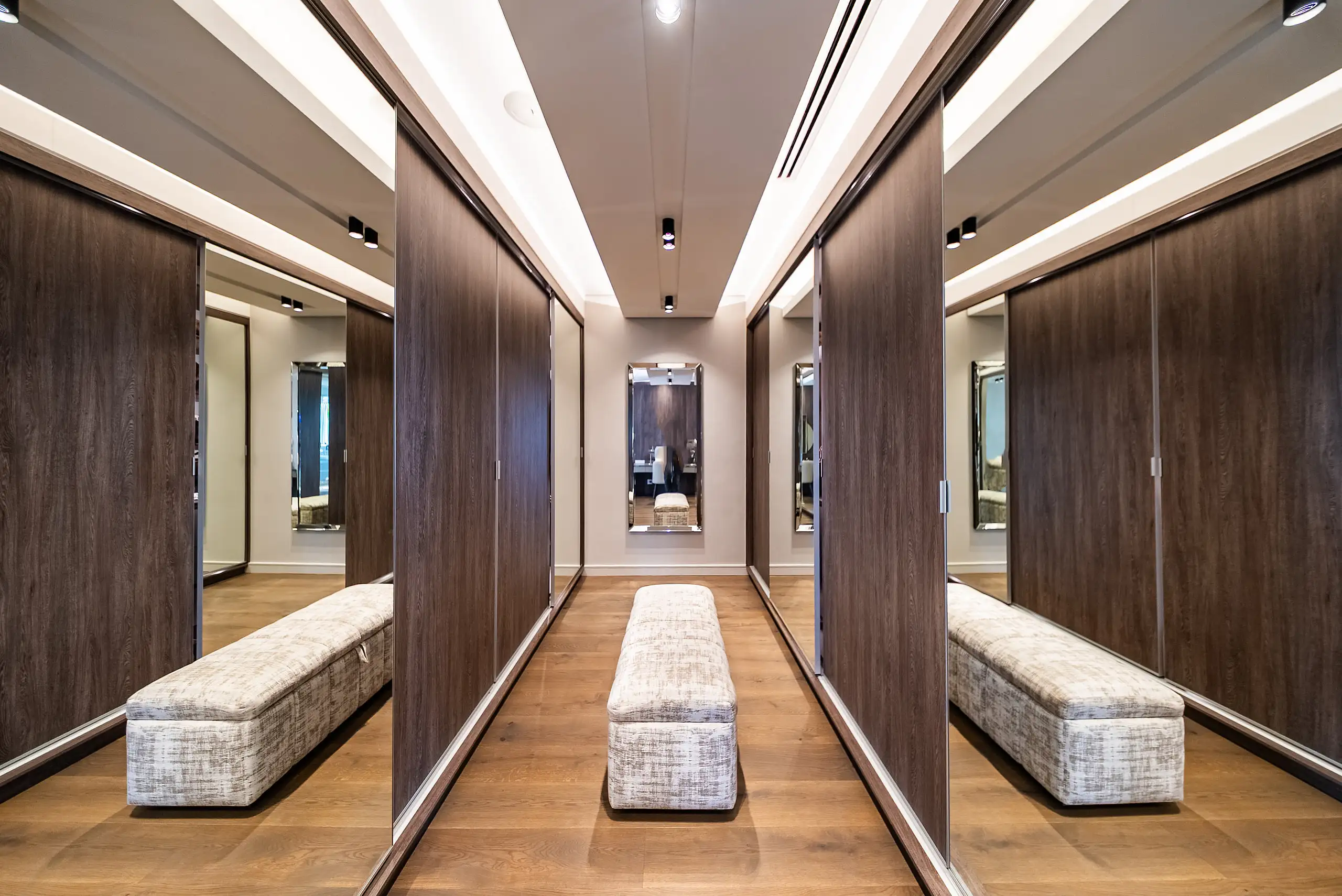 Dressing Space