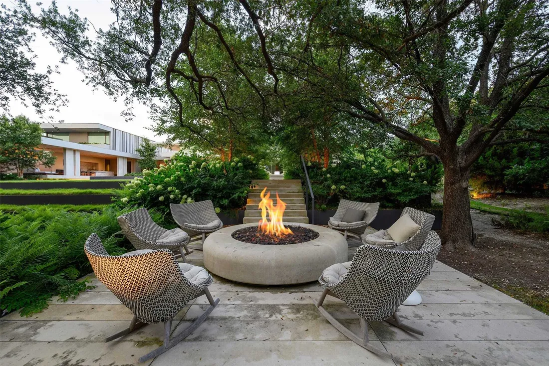 Firepit